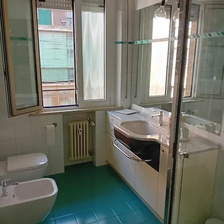 L'acquedotto アパート フェラーラ